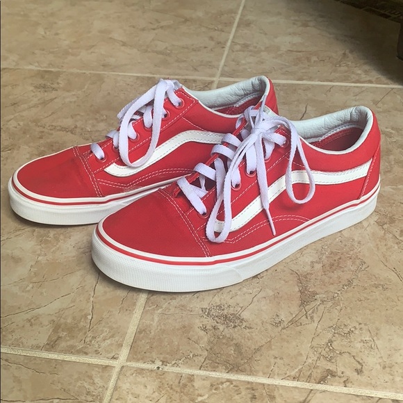 red old skool vans womens